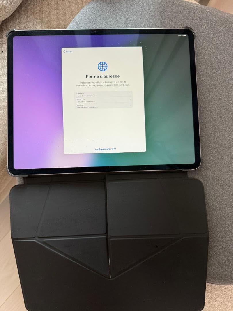 iPad Air 13\" M2 128GB + MOFTケース