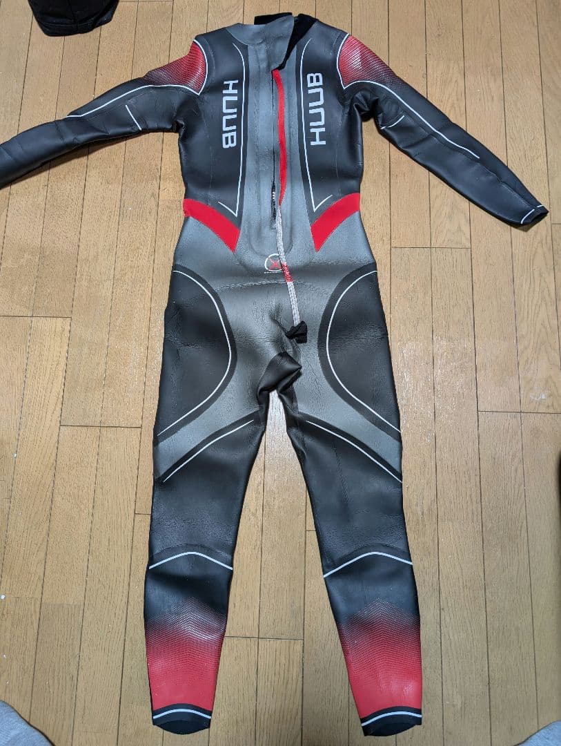 美品 HUUB ウェットスーツ トライアスロン メンズ MLサイズ リペア跡あり