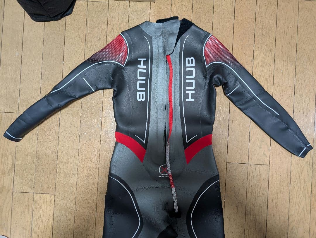 美品 HUUB ウェットスーツ トライアスロン メンズ MLサイズ リペア跡あり