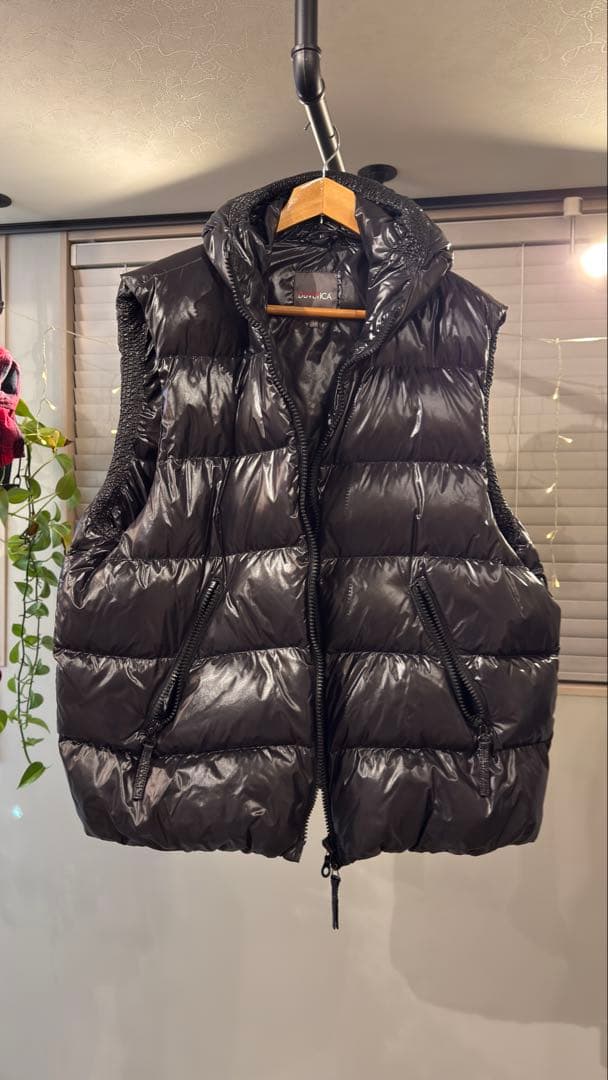 duvetica ダウンベスト 58 大きいサイズ デュベティカ 黒 国内正規品