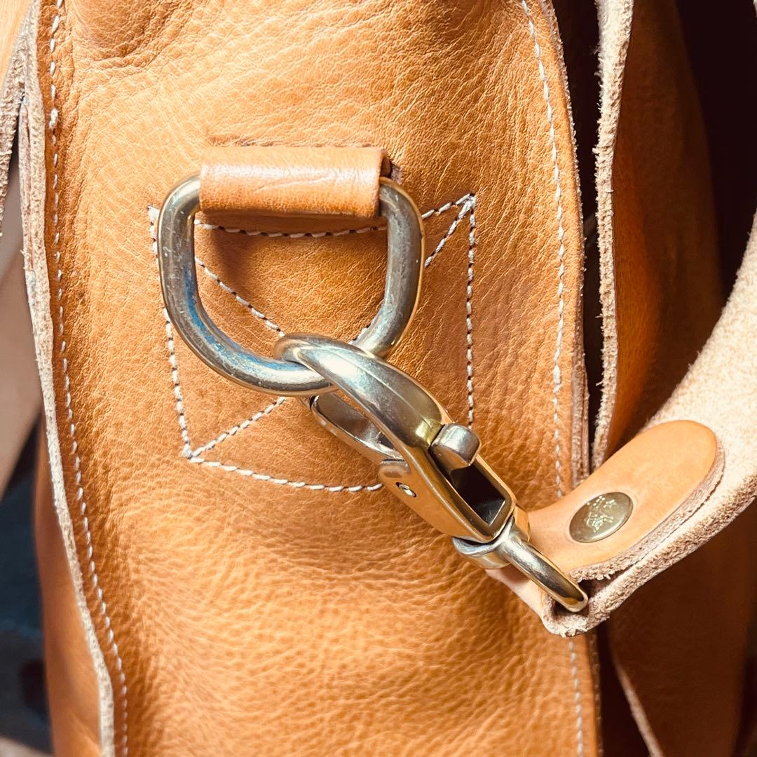 ILBiSONTEレザー本革メンズ2wayショルダーハンドバッグ／ブラウン