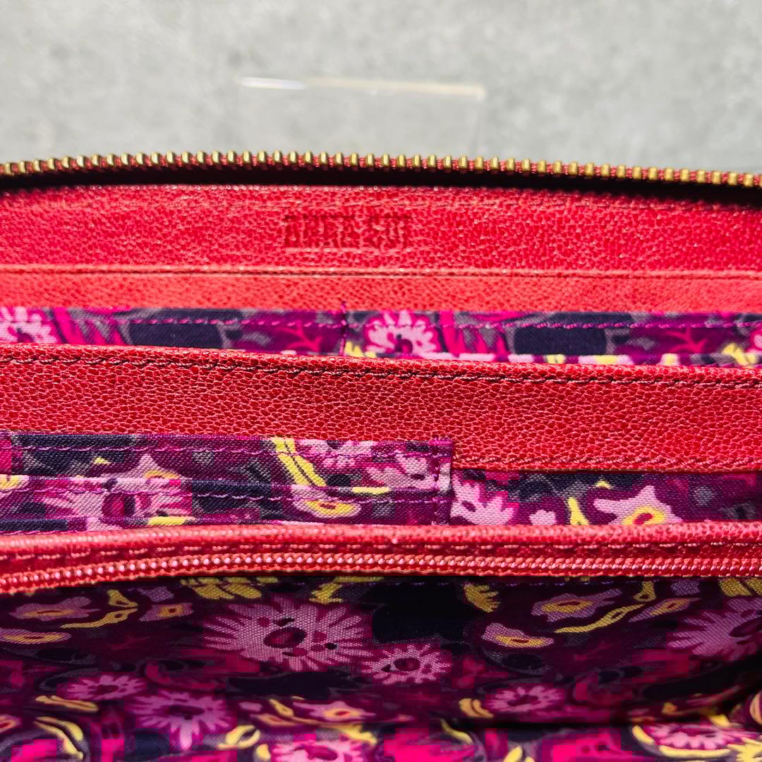 【新品✨】ANNA SUI アナスイ 長財布 蝶モチーフ 赤 ラウンドファスナー