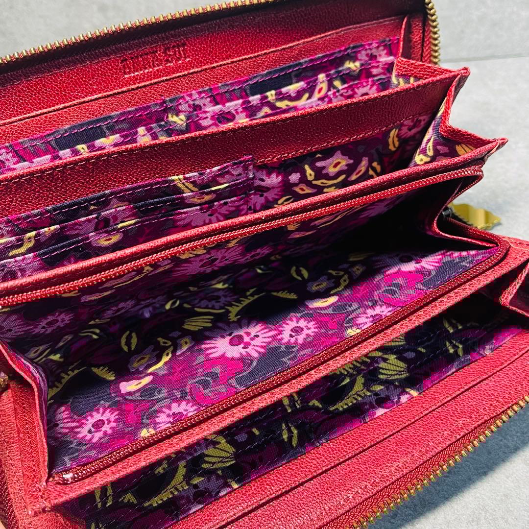 【新品✨】ANNA SUI アナスイ 長財布 蝶モチーフ 赤 ラウンドファスナー