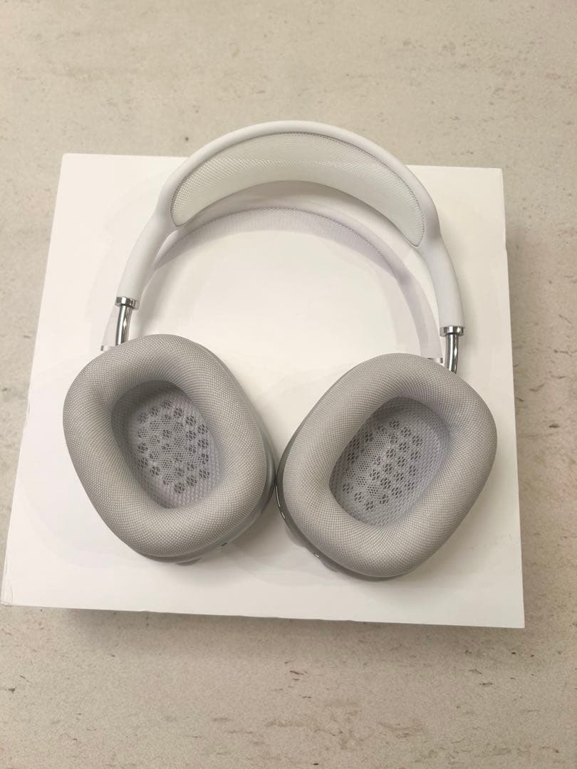 美品 Apple 【 AirPods 】 Max シルバー