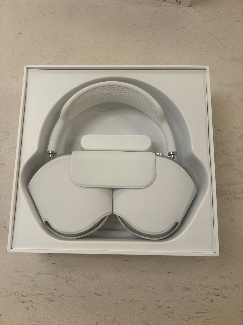 美品 Apple 【 AirPods 】 Max シルバー