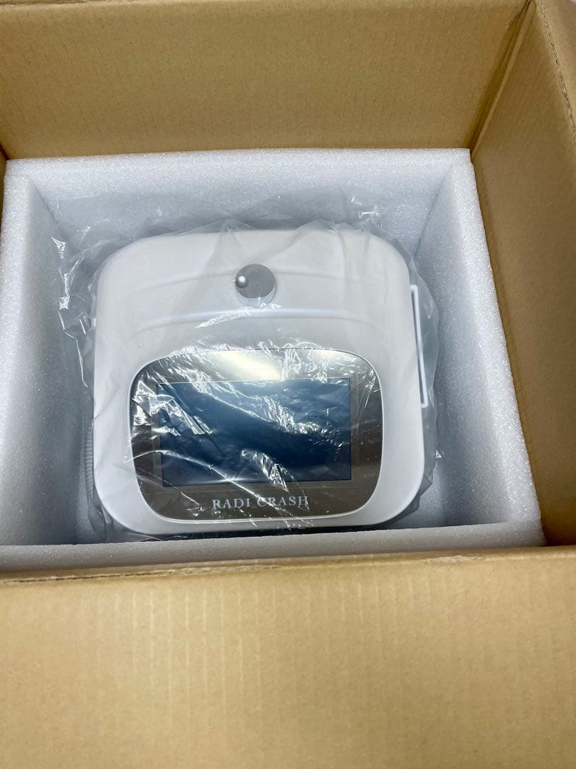 【最終価格】ラディクラッシュ 美容機器 RF 吸引 LED 88,800円