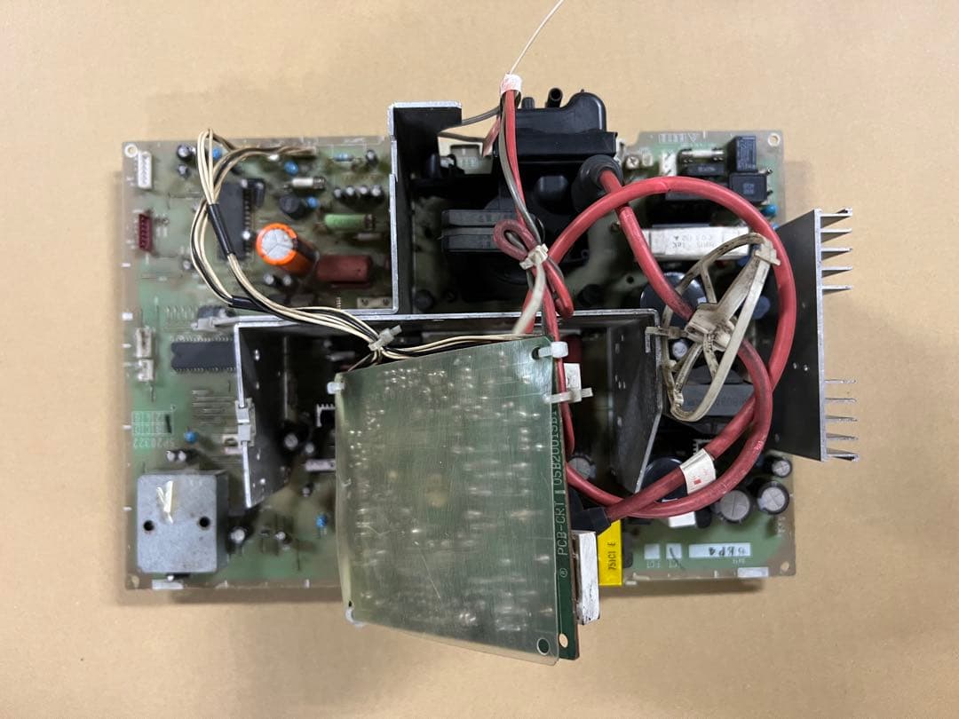 ナナオ　CRT基板05B20196E1ジャンク