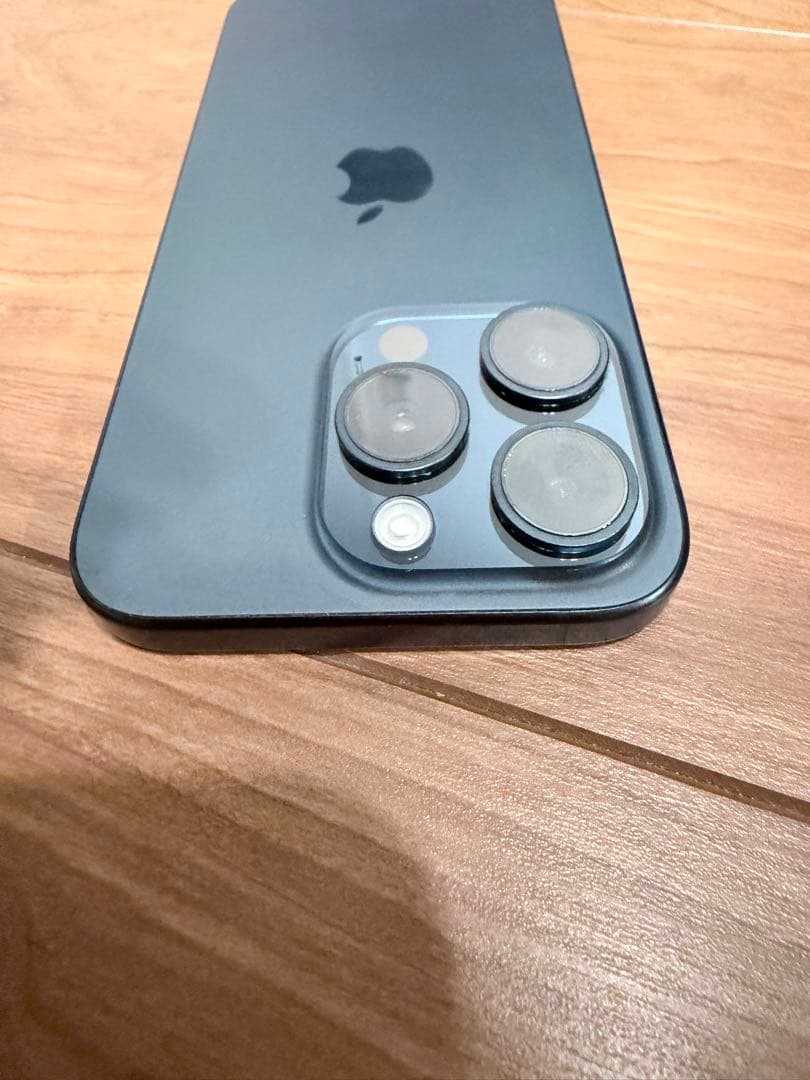 Apple iPhone 15 Pro 本体256GB