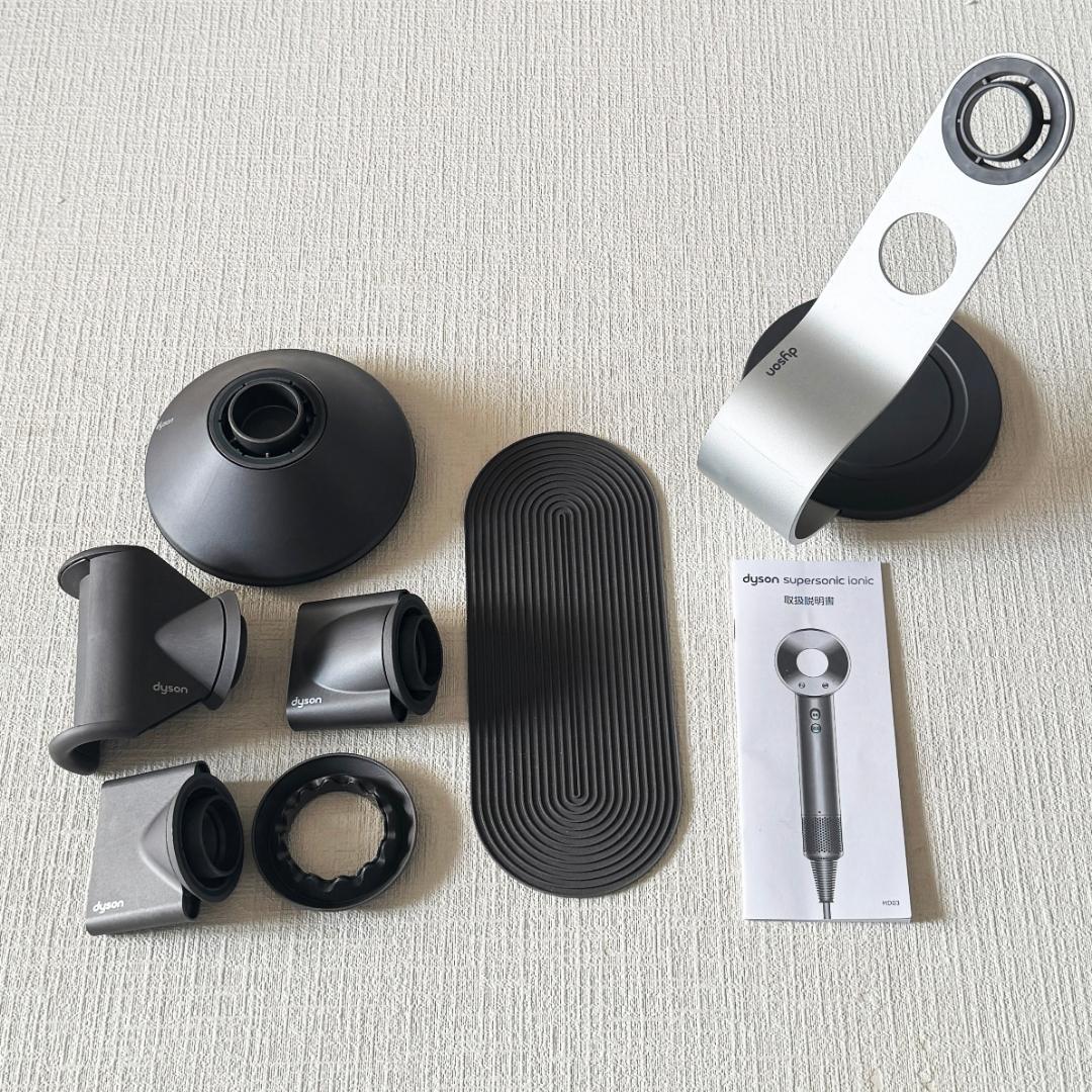 ダイソン Dyson HD03 アイアン/フューシャ ヘアドライヤー