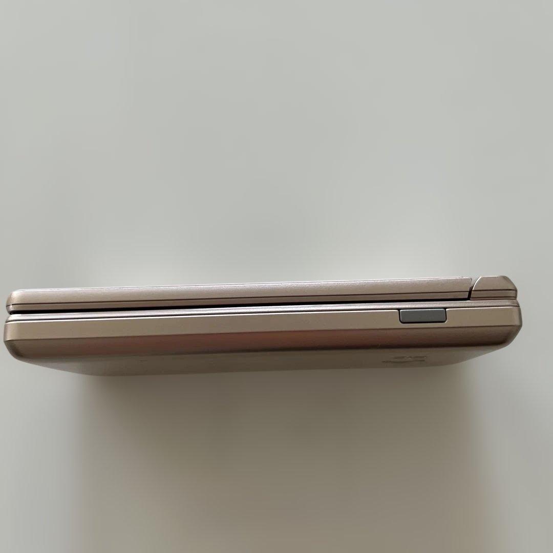 SHARPかんたん携帯11 SIMフリー A207SH 充電器、説明書付き