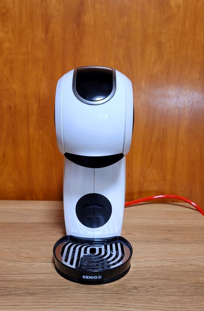 コーヒーメーカー・エスプレッソマシン NESCAFE Dolce Gusto