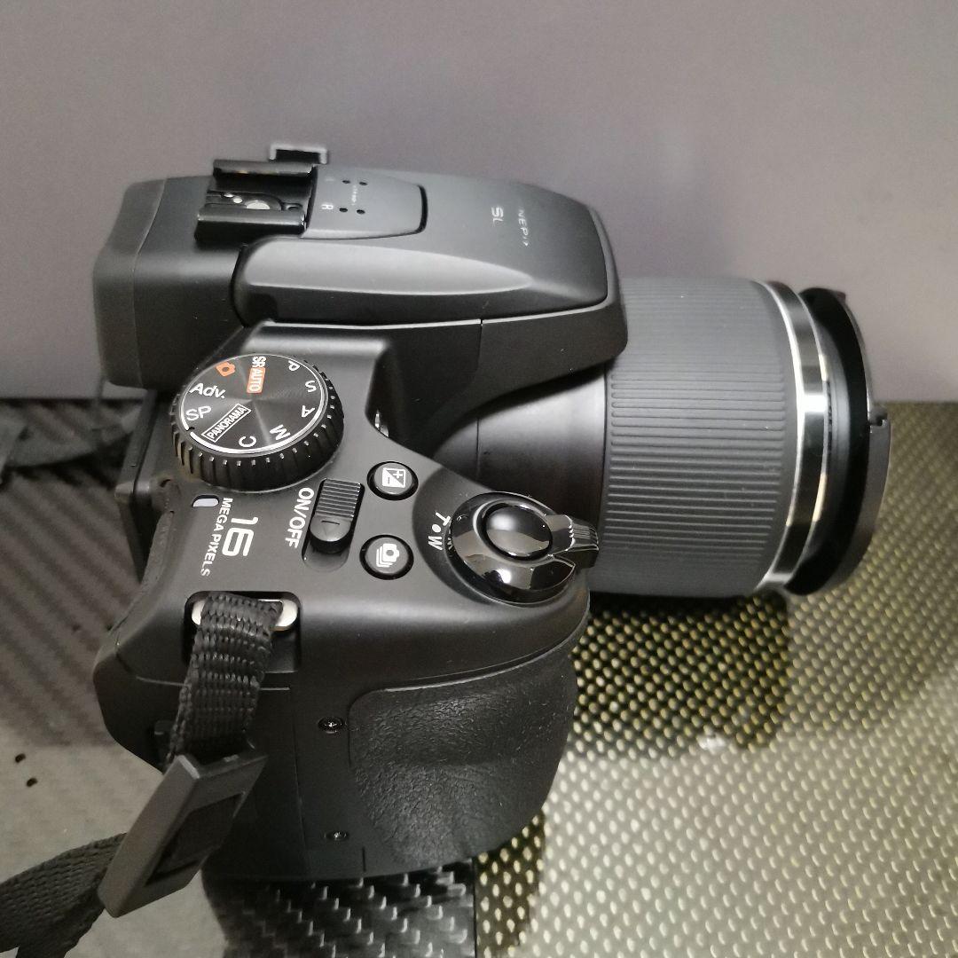 富士フィルム FinePix SL1000 デジタルカメラ 8GB ケース付