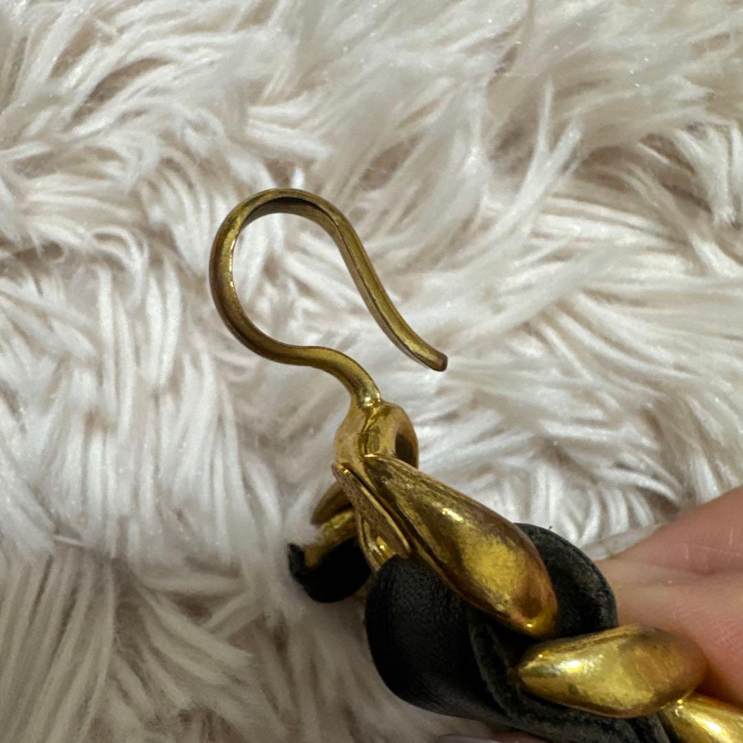 CHANEL シャネル 黒×ゴールド レザーチェーンベルト ヴィンテージ