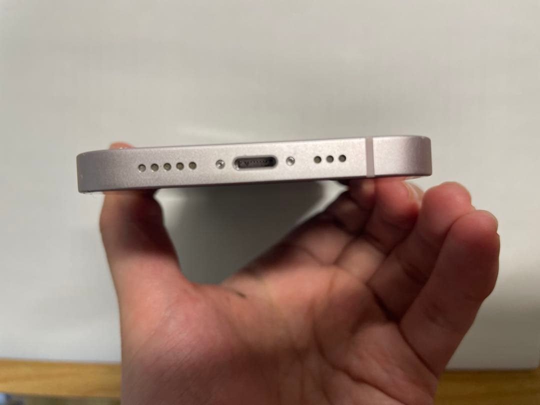 iPhone13 本体 ピンク SIMフリー 128GB付属品　箱付き　ケーブル