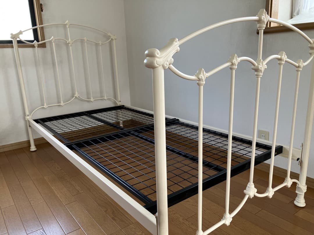 ローラアシュレイ フィービー シングルベッドフレーム