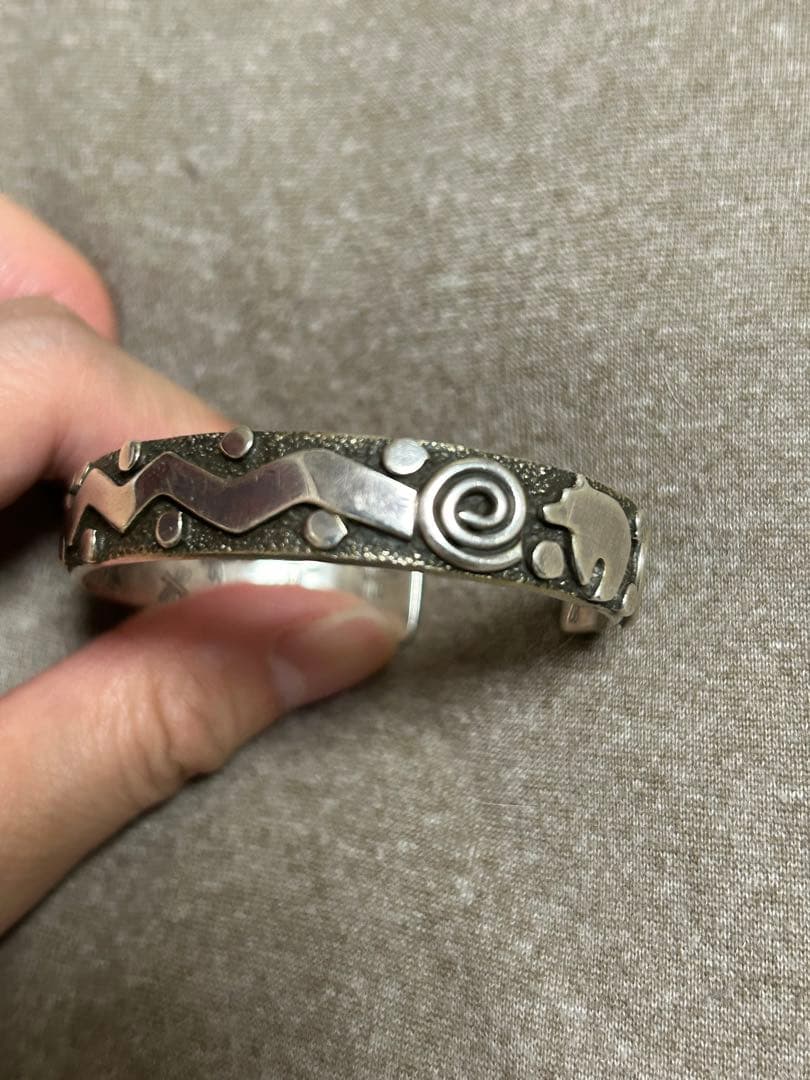 アレックスサンチェス　バングル