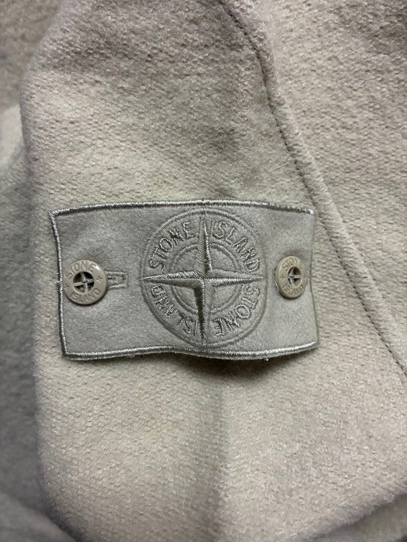 STONE  ベージュ クルーネックスウェット