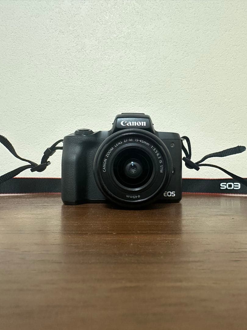 【値下げ】ミラーレスカメラ　Canon kissM2