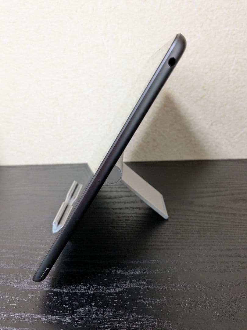 iPad 第7世代 wifiモデル　32GB　バッテリー良好