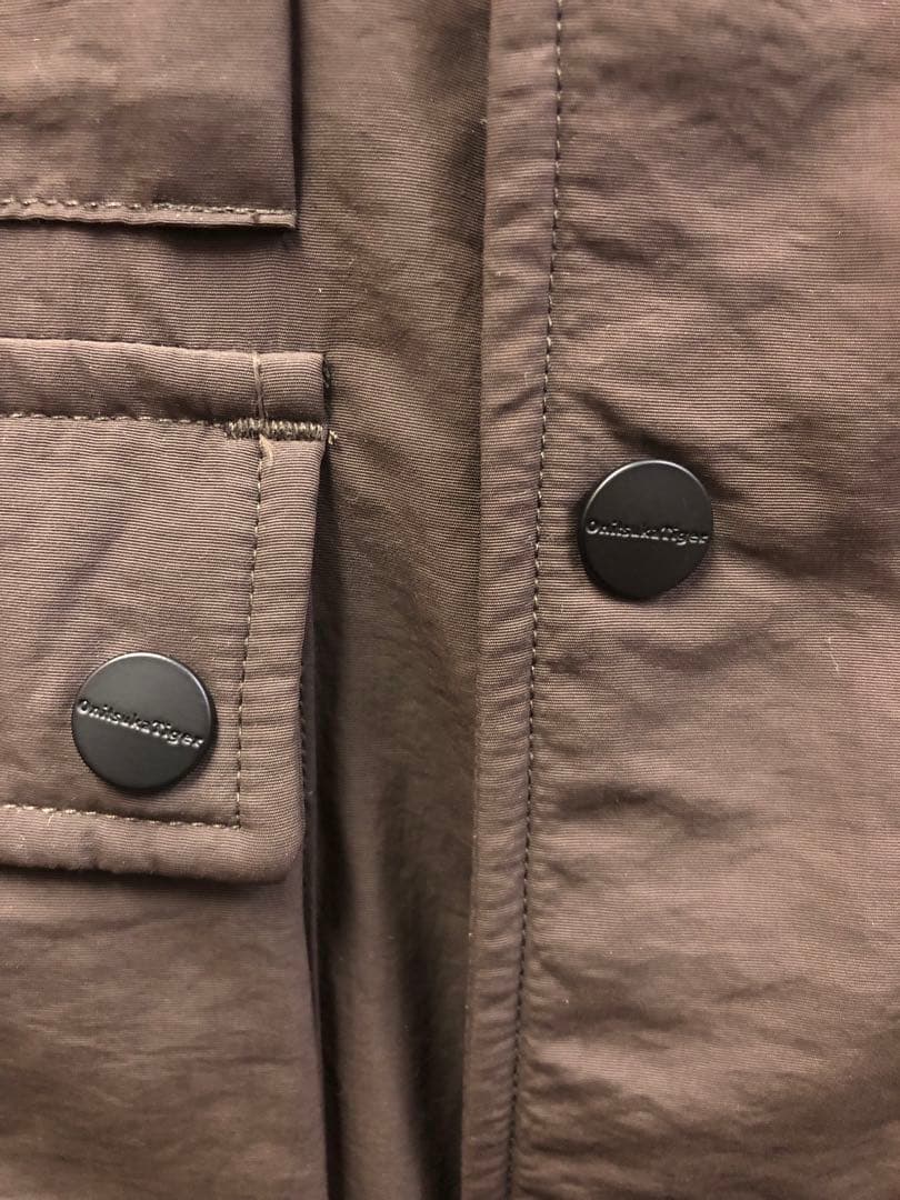 wydyzymlpオニツカタイガー パデッドコート