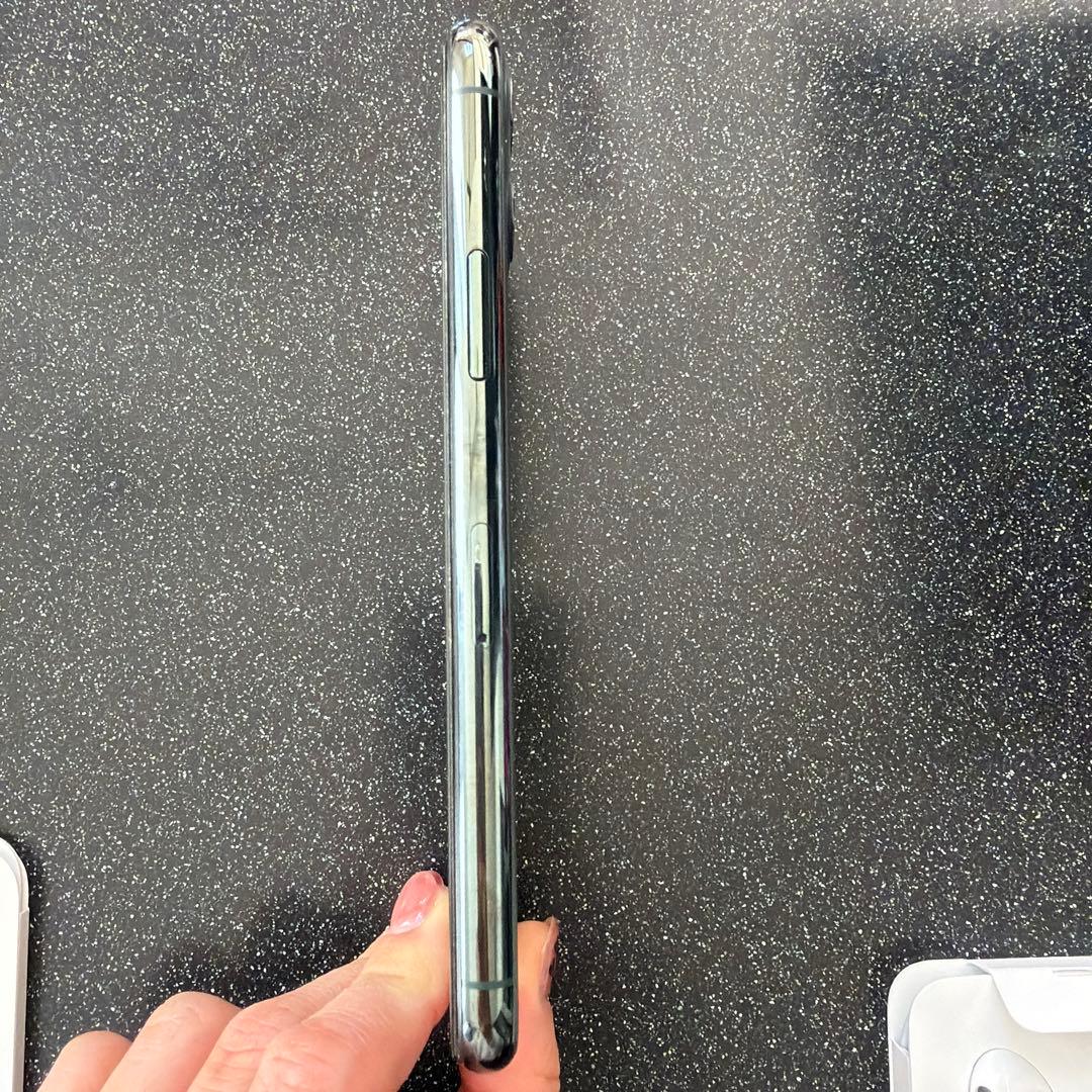 【美品】iPhone11pro 256GB ミッドナイトグリーン