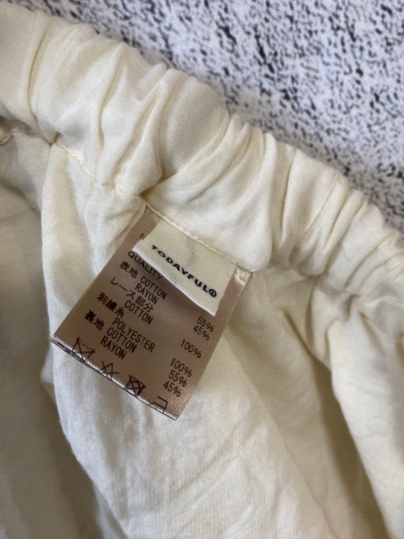 トゥデイフル　刺繍パンツ