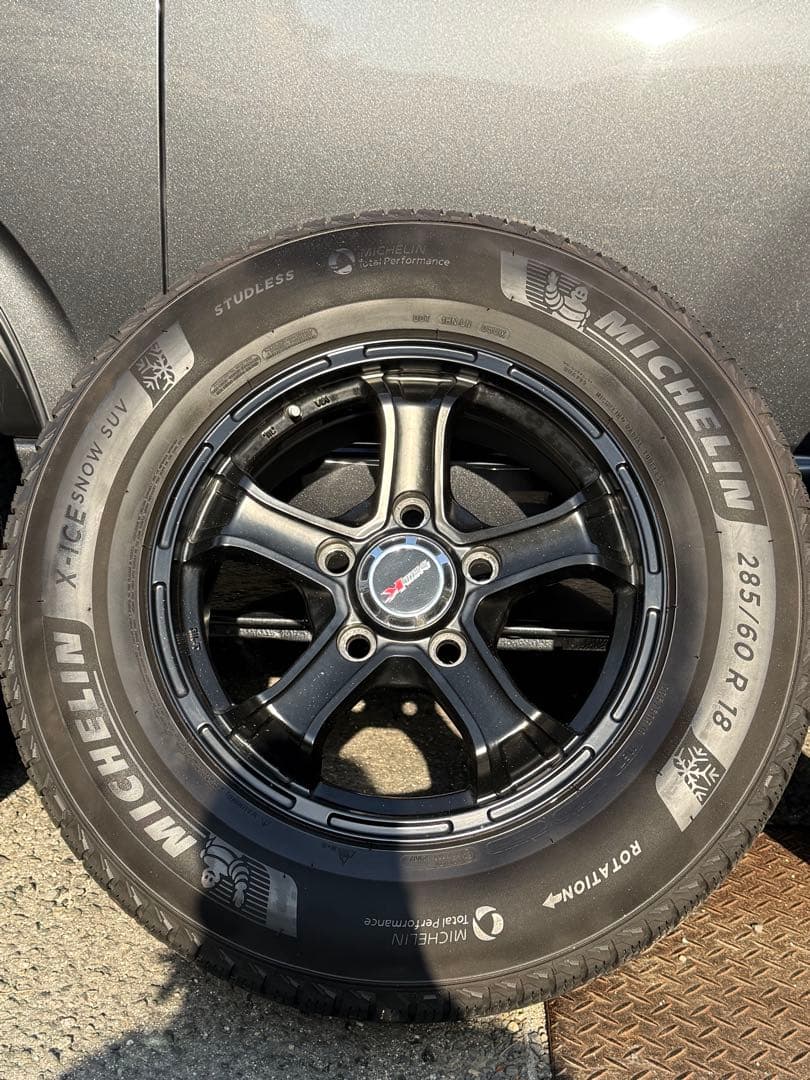 B-mudK 18インチホイール　ランクル200で使用