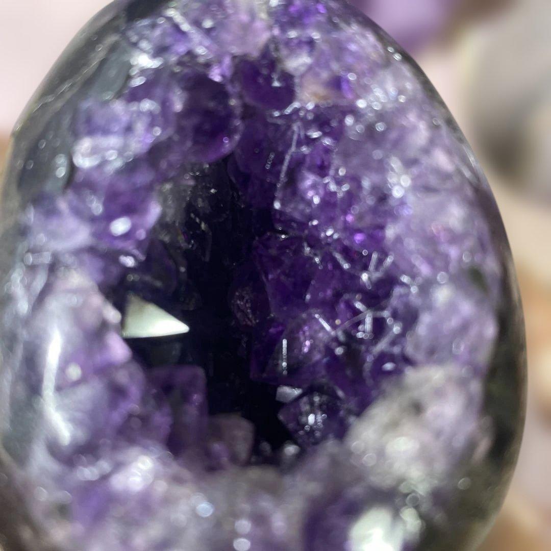 【極上 】ウルグアイ產アメジストクラスター原石手握逸品（恐竜の卵幸運水晶）