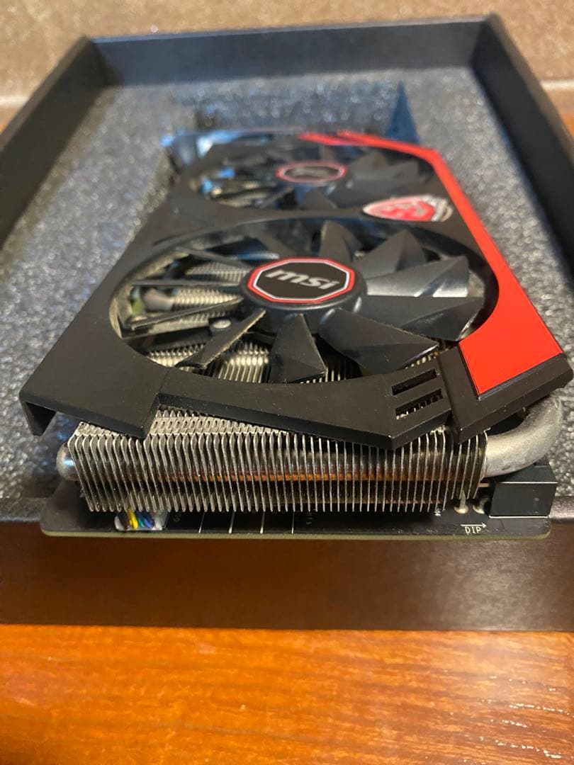 MSIグラフィックボード　AMD RADEON R9 270X