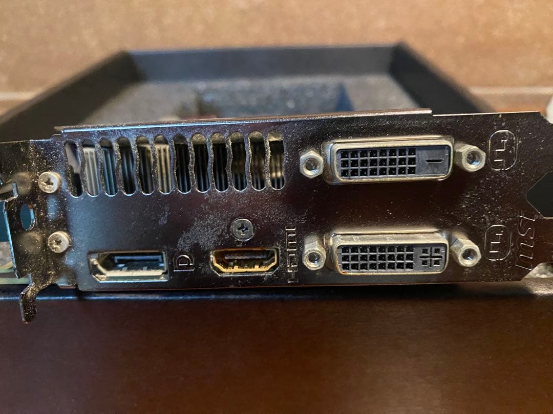 MSIグラフィックボード　AMD RADEON R9 270X