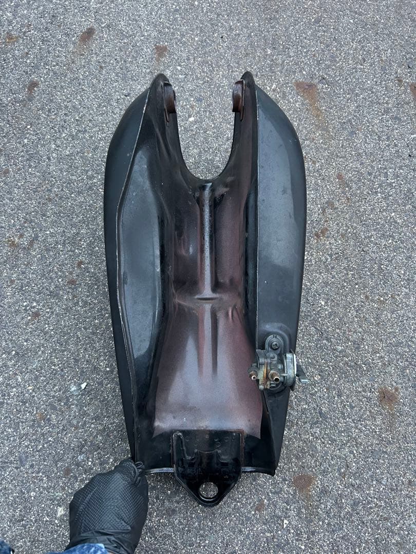 sr400純正タンク