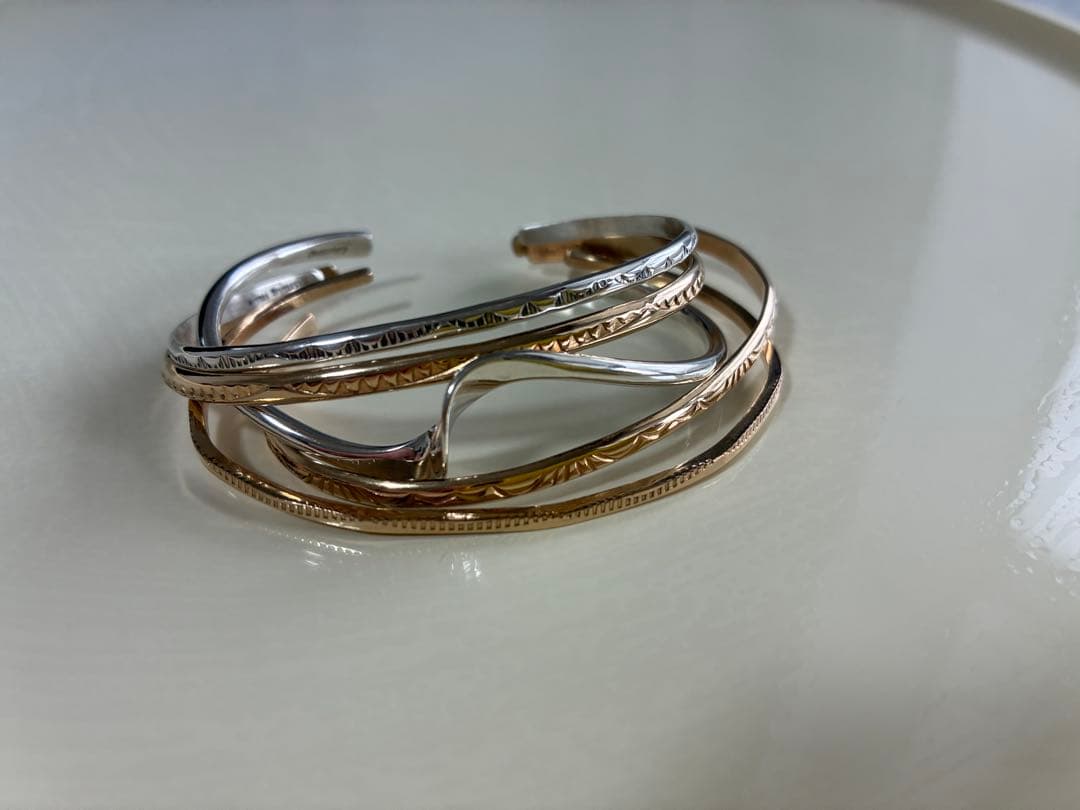 ① インディアンジュエリー バングル ゴールド NAVAJO ナバホ族 ホピ族