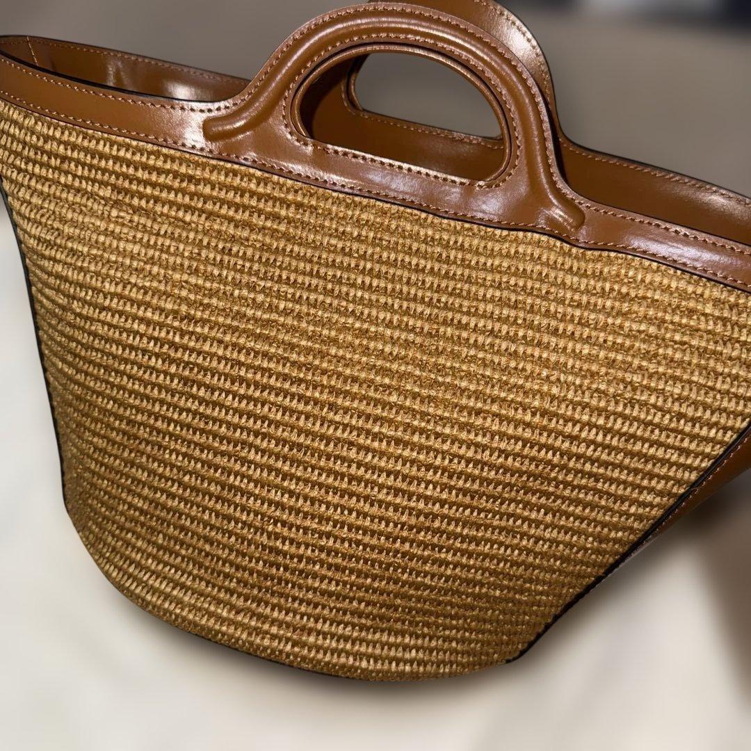 極美品 MARNI カゴバック