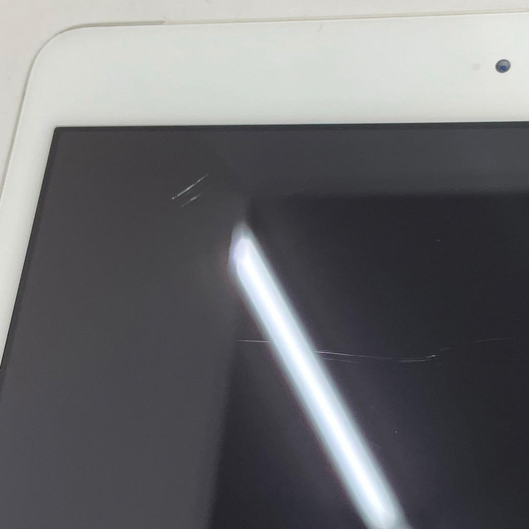 Apple iPad（第7世代)32GB Wi-Fi+Cell Softbank