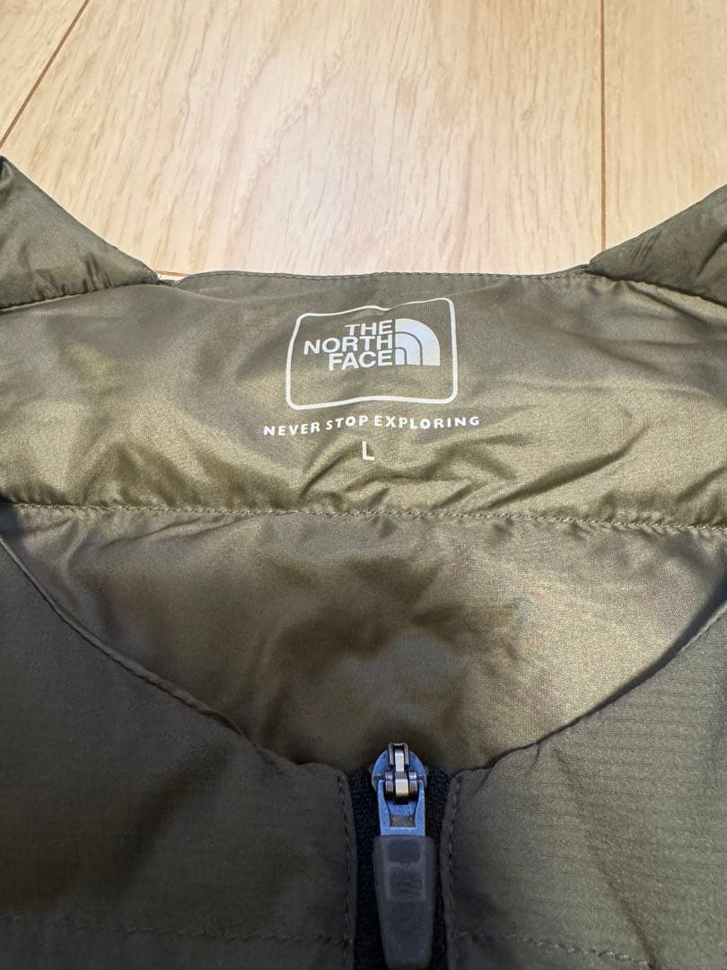 ノースフェイス　レッドランプロベスト　NY8197ニュートープ　L