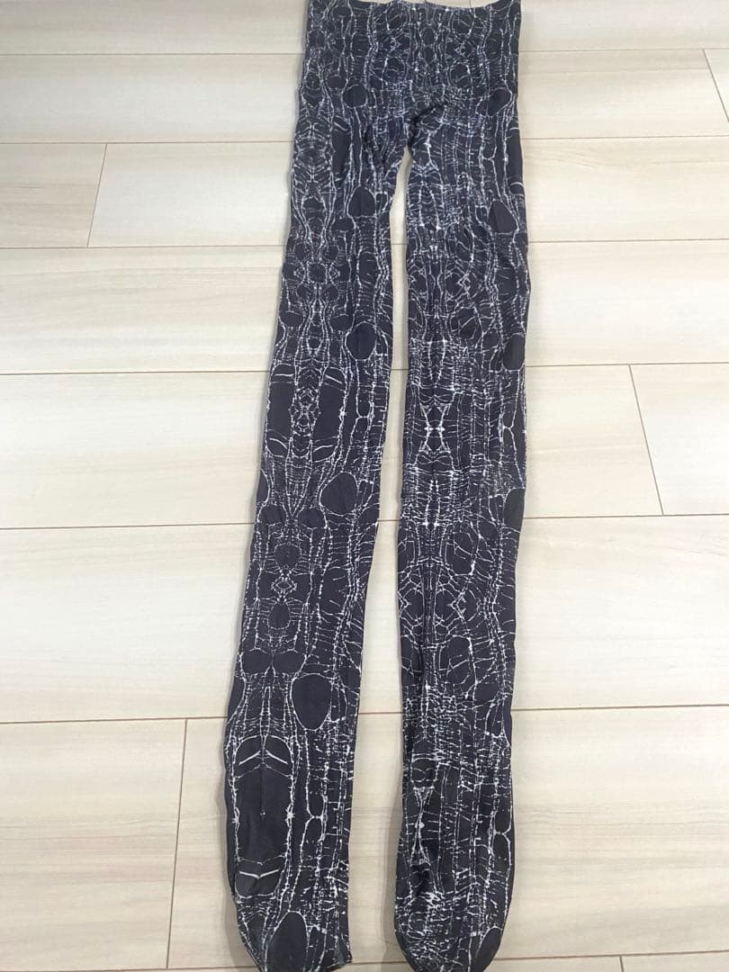 alice auaa ネットプリント タイツ　黒×ホワイトネット　⚠︎難あり