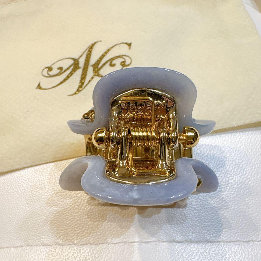 【極美品】acca マーブルライトブルー　一点物　ビジュー付きヘアクリップ