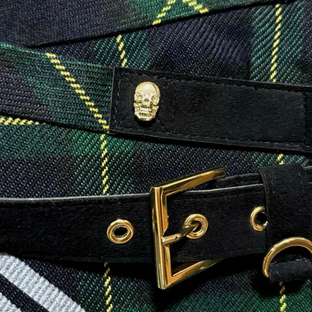 マークアンドロナ　ビッグスカルロゴ　スカート