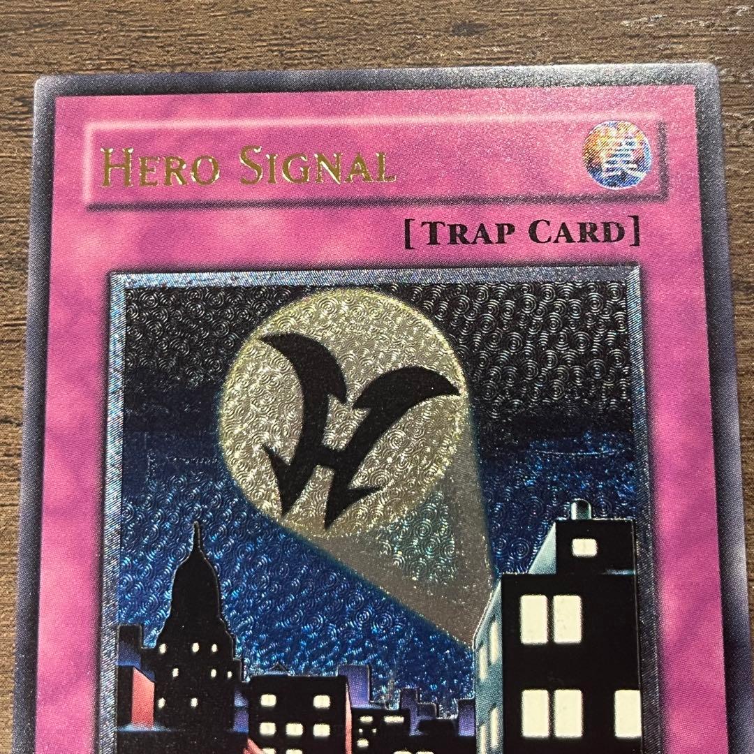 遊戯王 ヒーロー・シグナル　旧アジア　美品　レリーフ