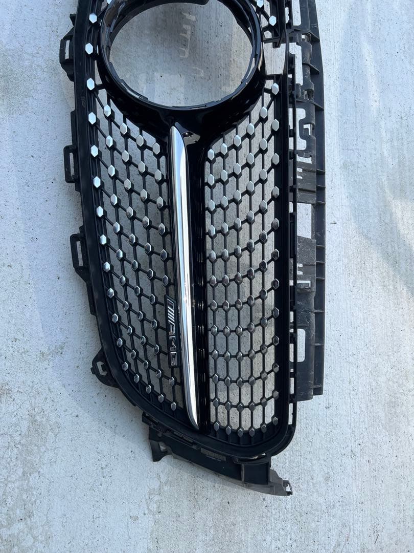 ベンツ純正w213 E53 e43 AMGスタイル グリル ブラック