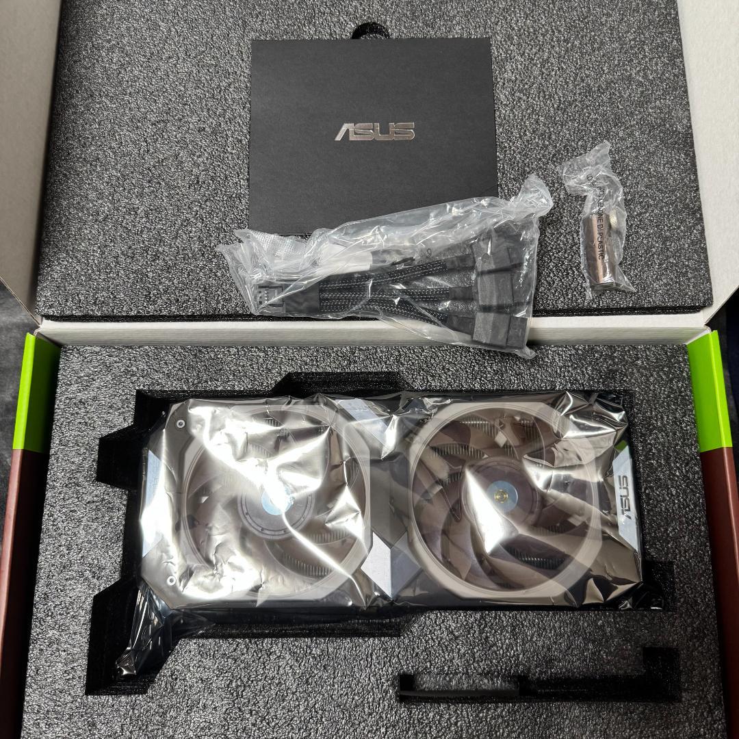 【美品】ASUS GeForce RTX 4080 16GB Noctua OC