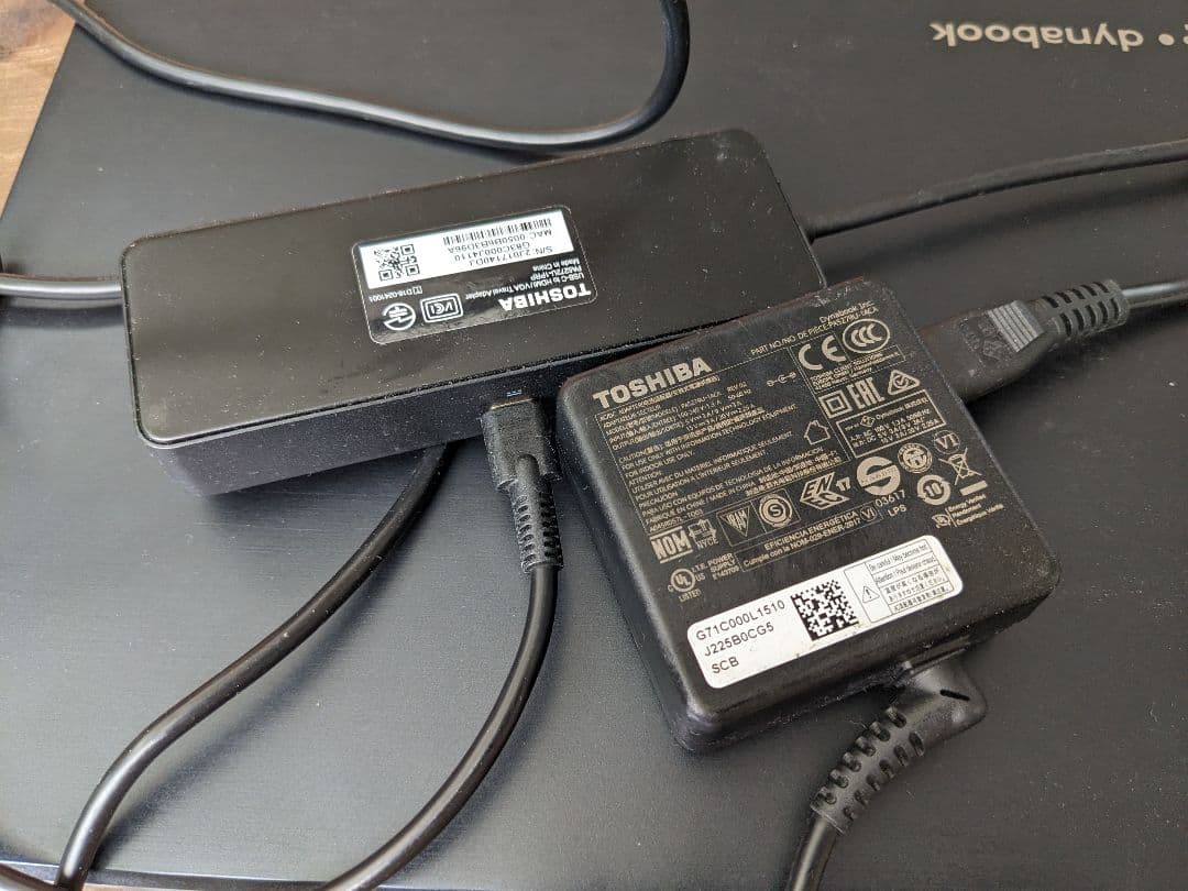 Dynabook　dynabook V7 P1V7JPBL