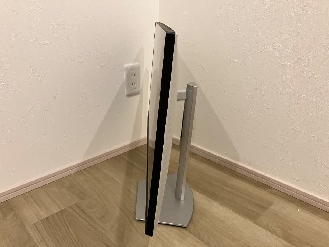 m*i様 Dell製 27 4K UHD USB-C モニター S2722QC