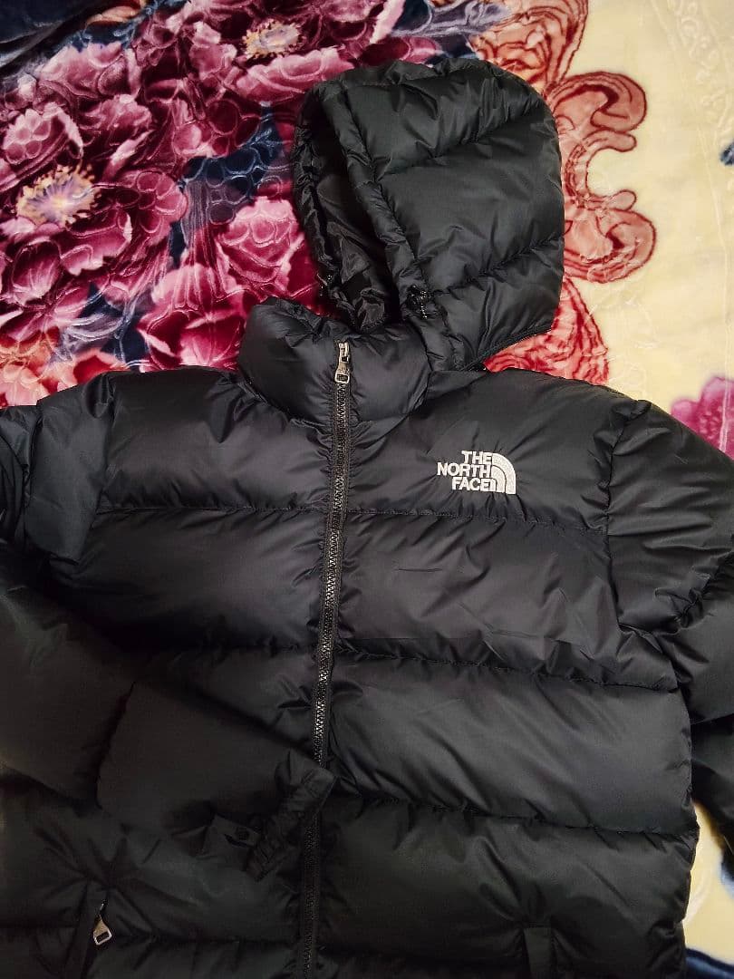 //THE NORTH FAC E // BLACK\