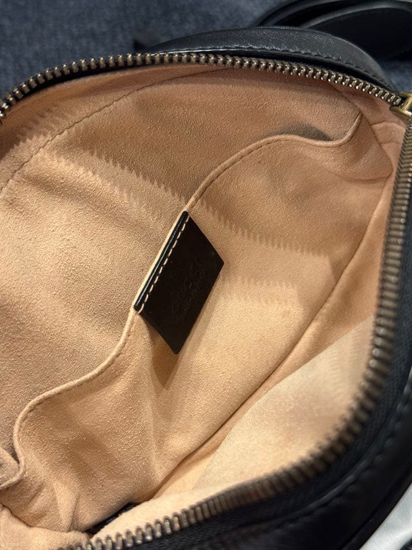 グッチ　GGマーモント　レザー　ウエストポーチ　ボディバッグ　ブラック最終価格