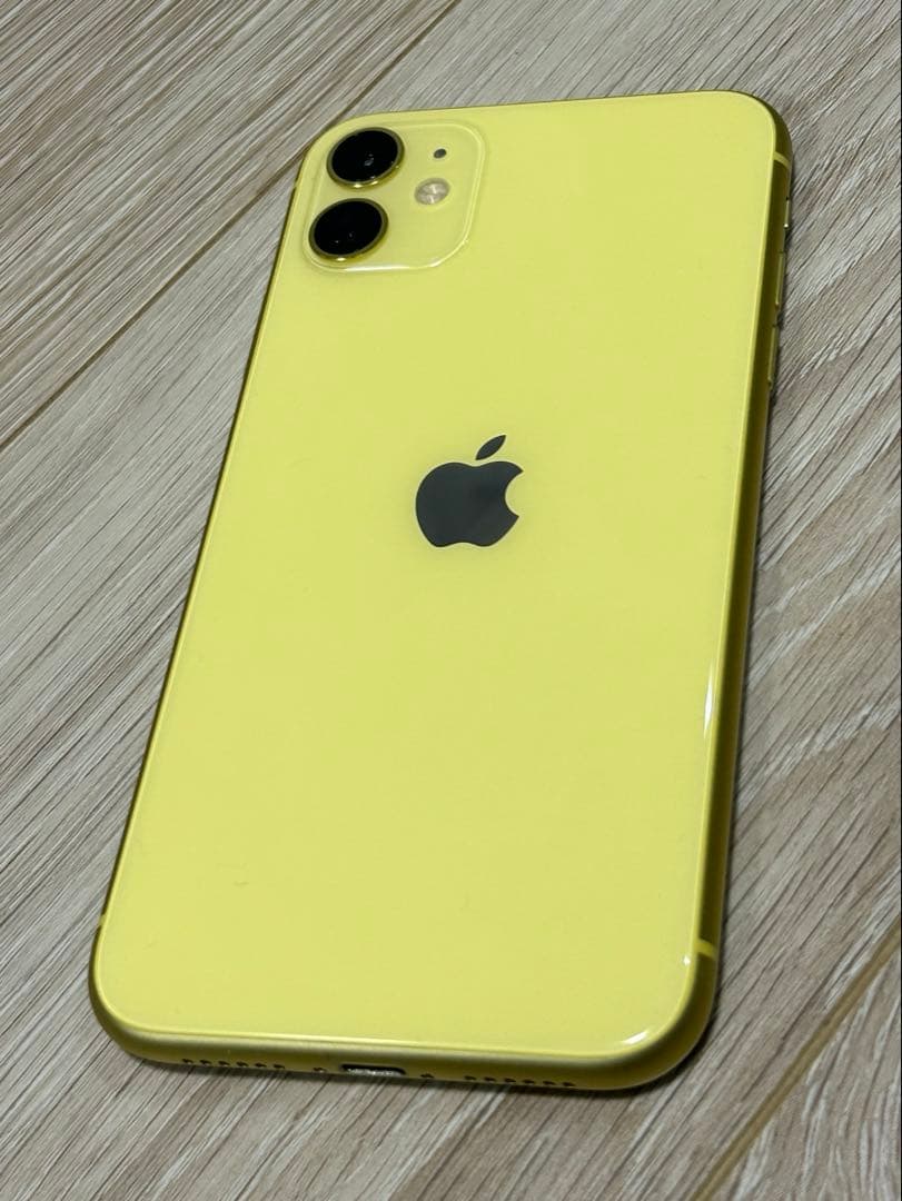 Apple iPhone11 本体 イエロー　128GB SIMフリー