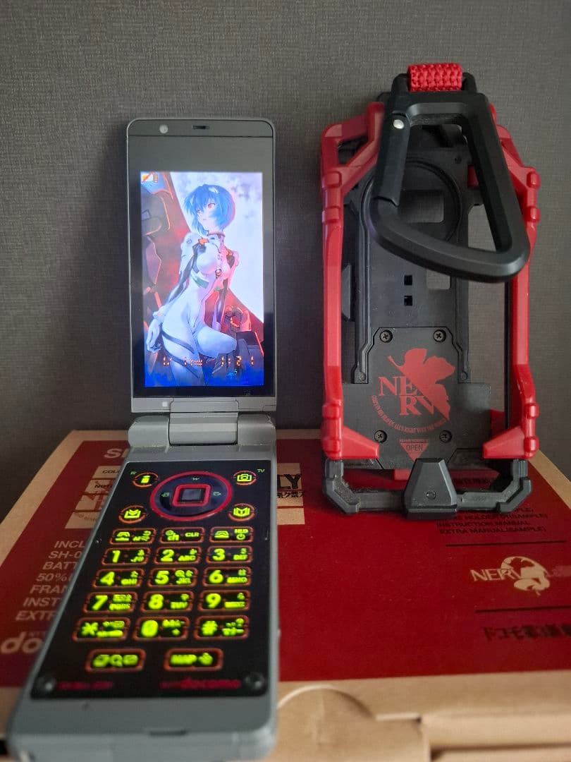 エヴァンゲリオンガラケー　SH-06A　NERV　限定品
