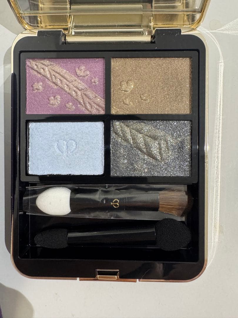 クレ・ド・ポー ボーテ アイシャドウパレット 505