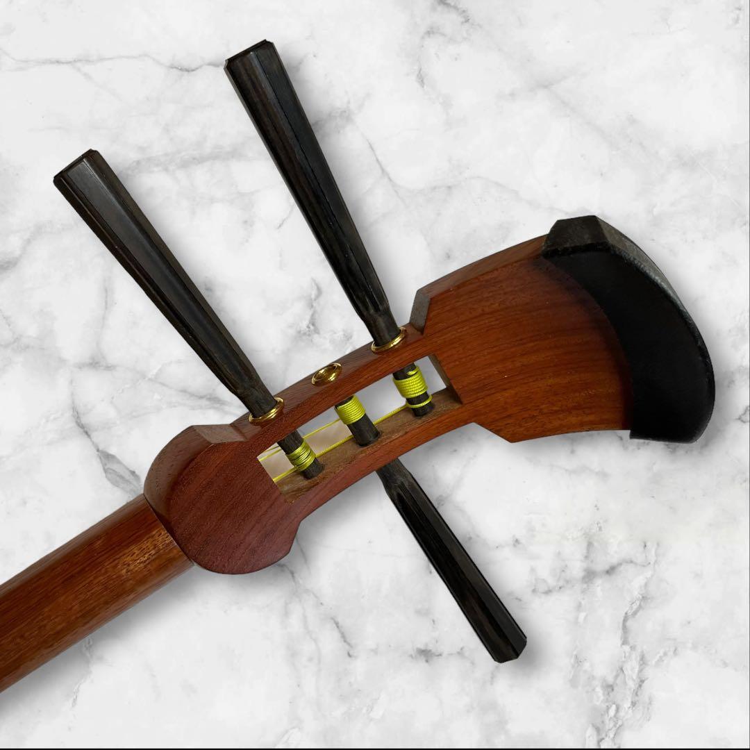 三味線　伝統楽器　撥　ハードケース付き