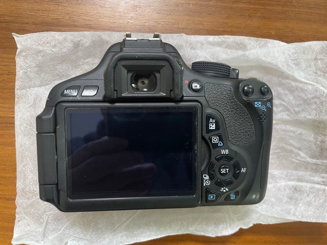 【極上品】EOS Kiss X5 ダブルズームキット　バッテリー３個付